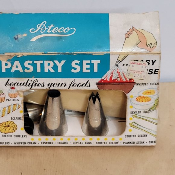 Vintage Ateco Pastry Set With Original Box Decorating Tips Bags Coupler 60s 70s - Picture 1 of 16